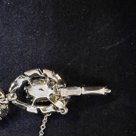 Vintage Coro Gold Tone Clear Rhinestone Bracelet Missing Stone W/Safety (3052) - Picture 9 of 10